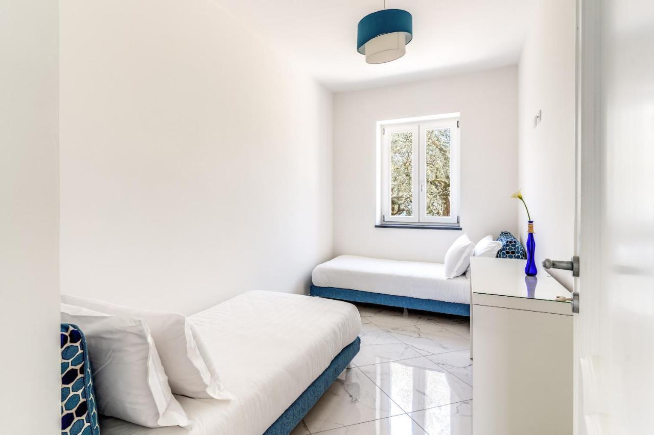 Villa Rusinella Minimalist Retreat With Sea Views 马萨鲁布朗斯 外观 照片